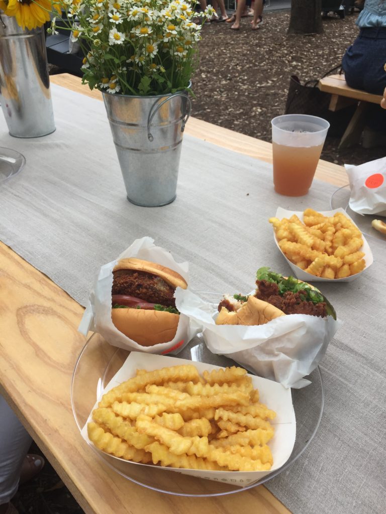 rewardstyle conference 2017 recap - shake shack lunch