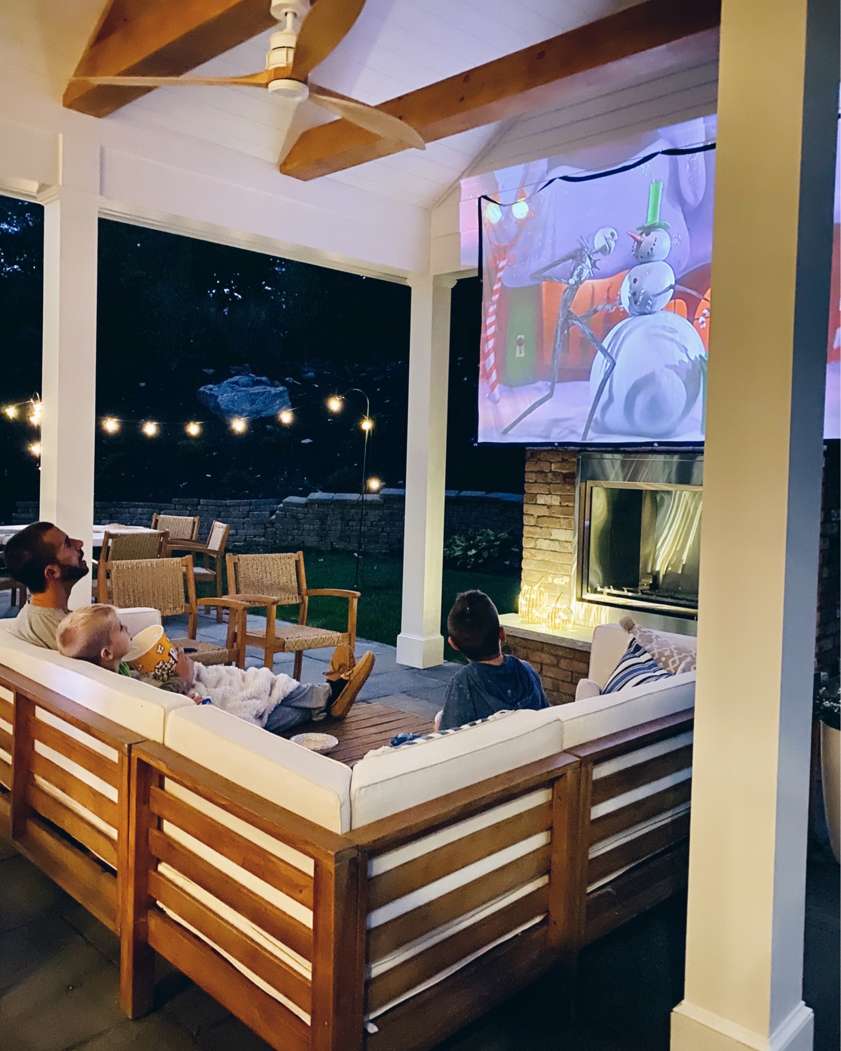 outdoor movie night
